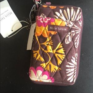 Wristlet wallet